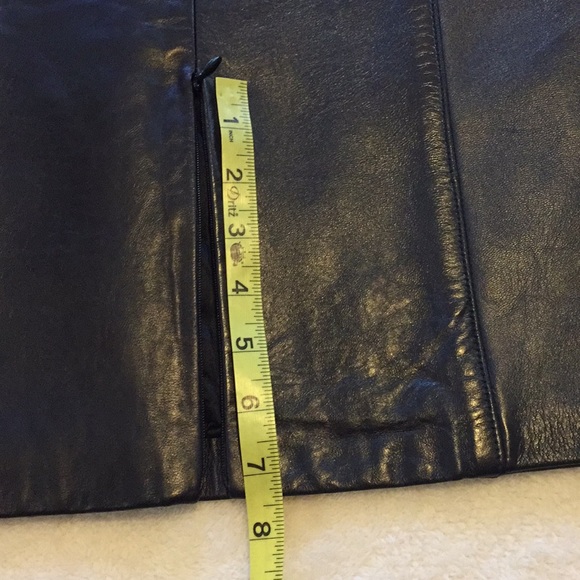 Black genuine leather skirt - Picture 4 of 8